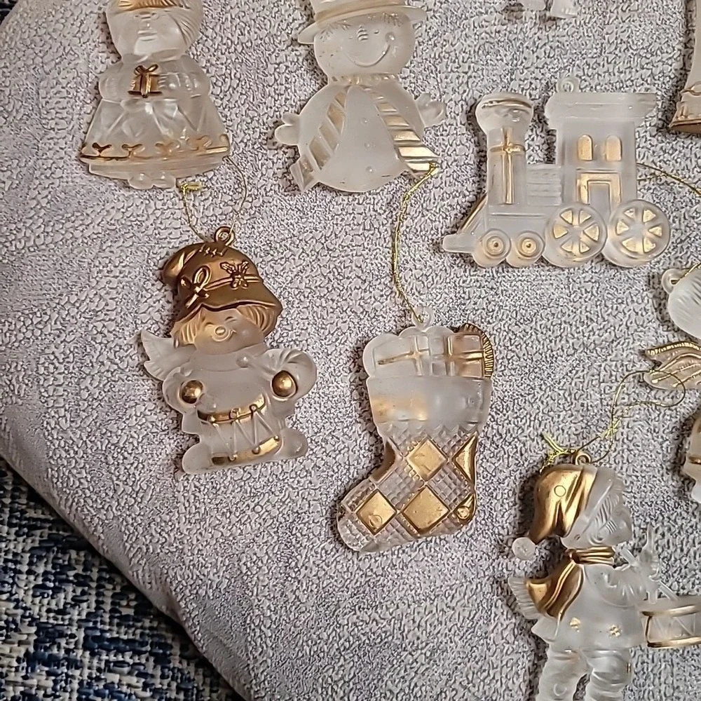 Lot of‎ 13 Acrylic Clear & Gold Christmas Tree Ornaments